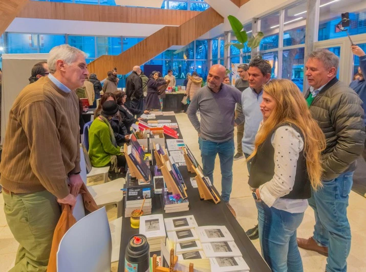 68ab25ae56a41_715_532!