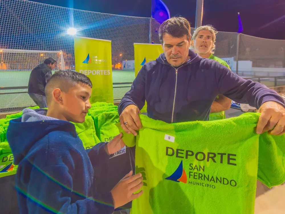 670438b5d9f75_4-indumentaria-deportistas-federados-san-fernando