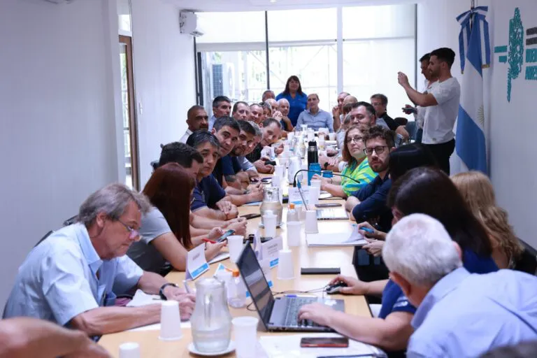 FOTO-PARITARIAS-768x512 (1)