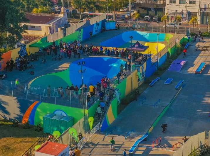 6876bea5e8267_715_532!