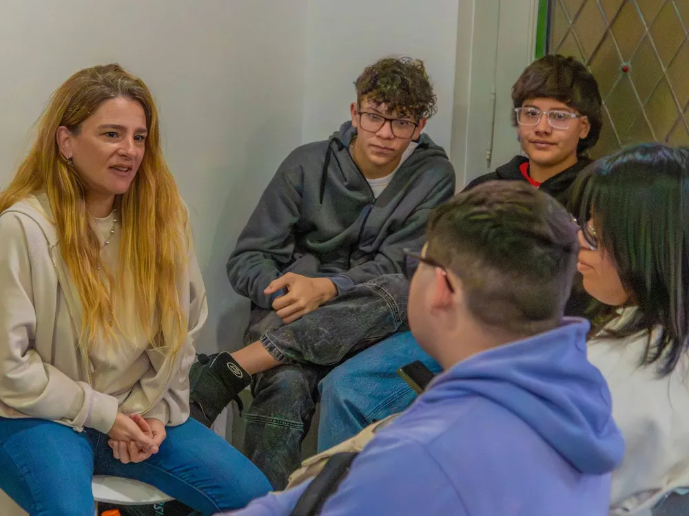 68a559953d391_4-entrega-de-lentes-ver-para-aprender-ago2025