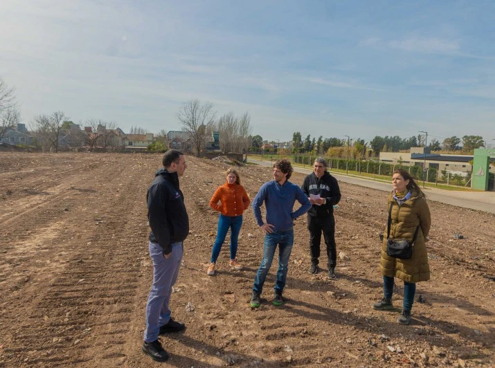 68b8eafc73731_715_532!