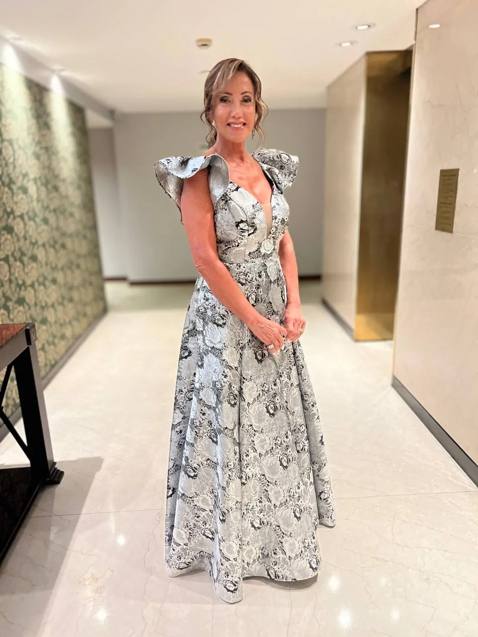 555f2598-b87e-439d-be30-8acab8127257