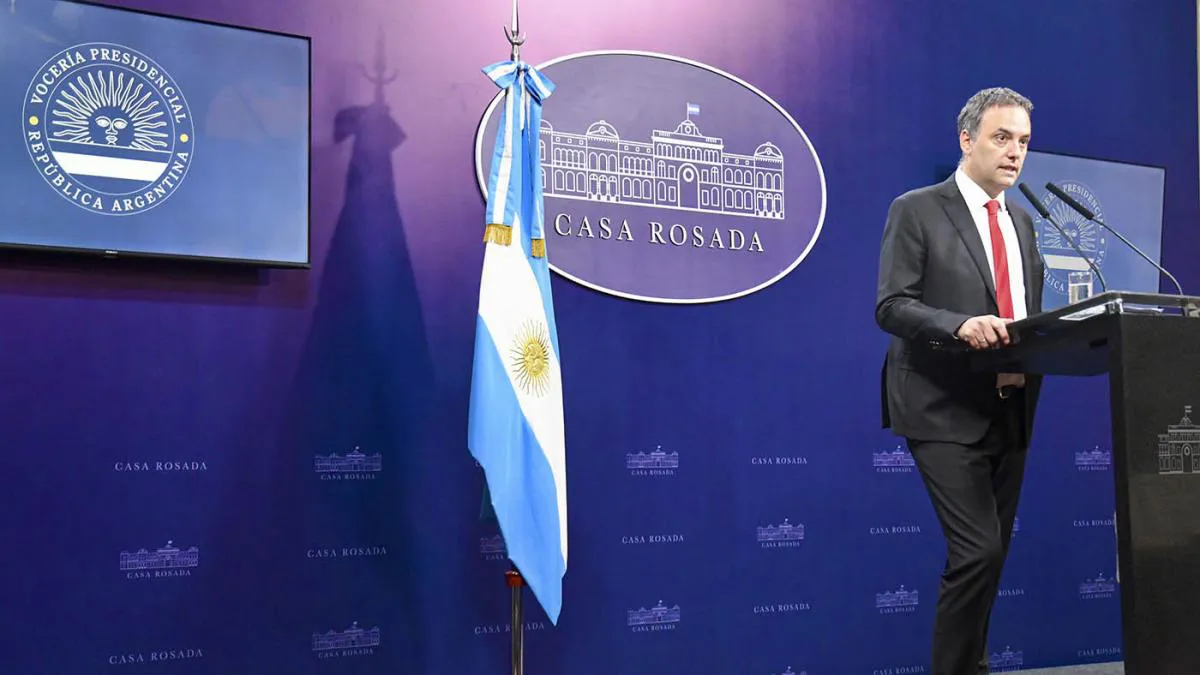 65b7b859298fd_1200 (1)