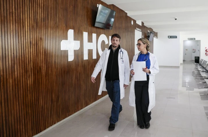 68ab51fb20329_715_472!