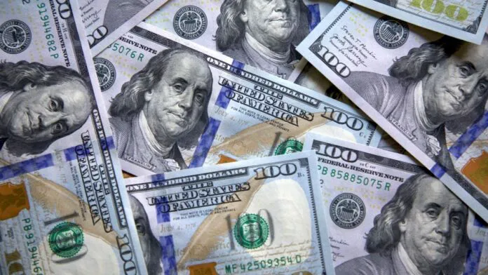Dolares-696x392